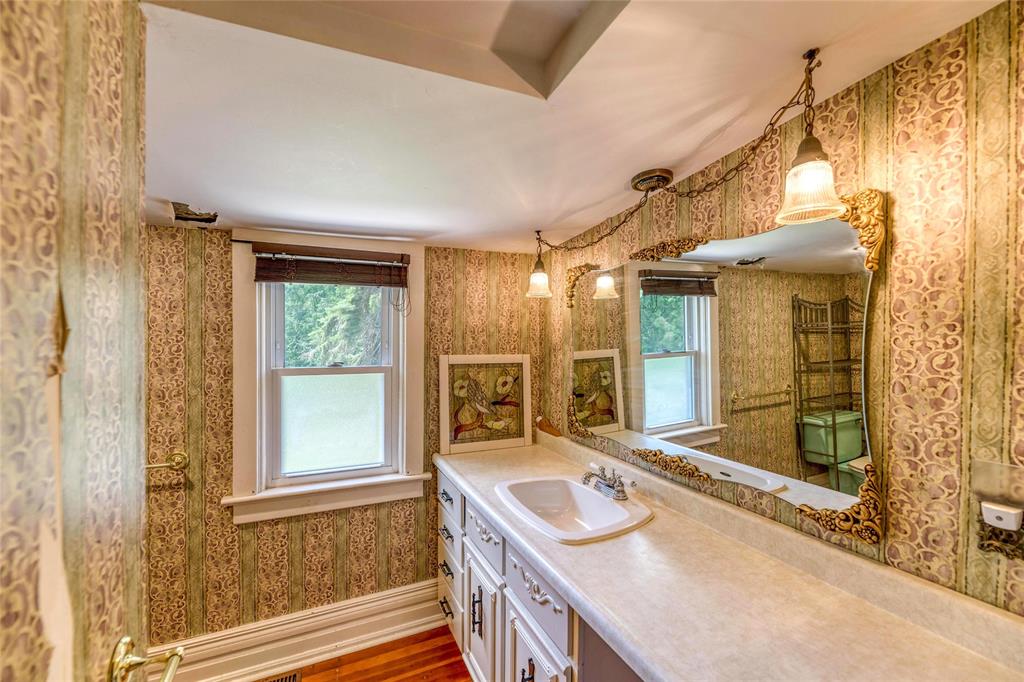 265 ESSEX Street, Sarnia, Ontario, Canada photo 22