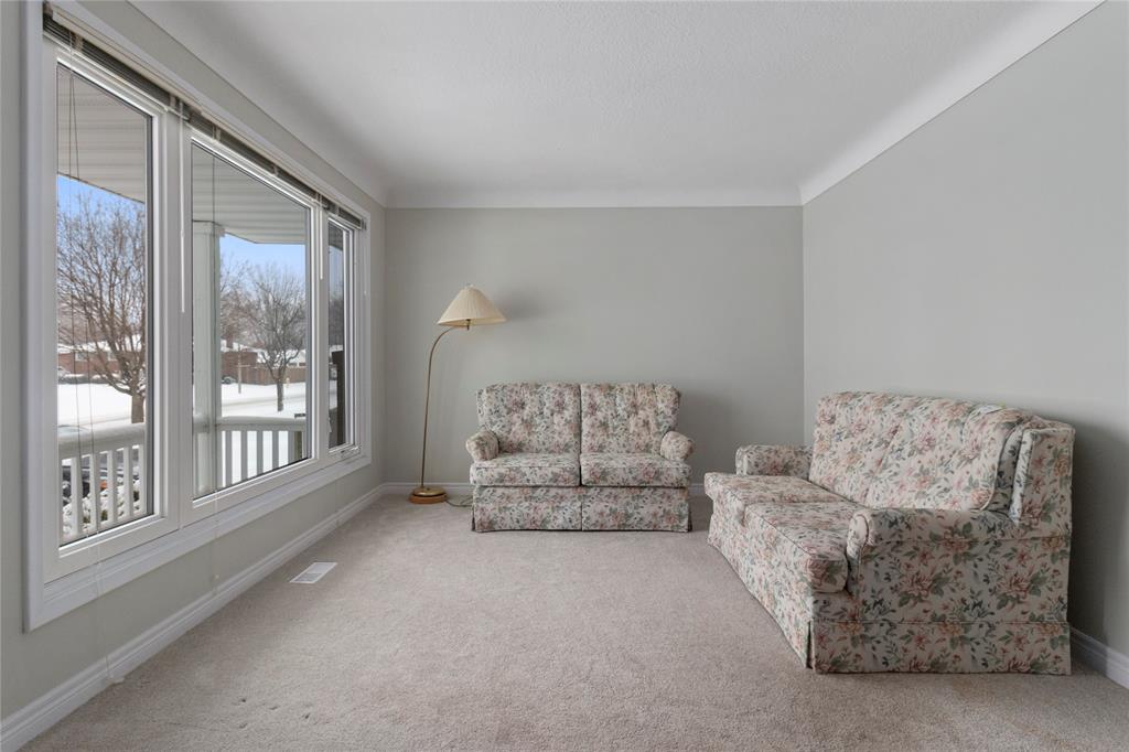 997 TALFOURD Street, Sarnia, Ontario, Canada photo 6