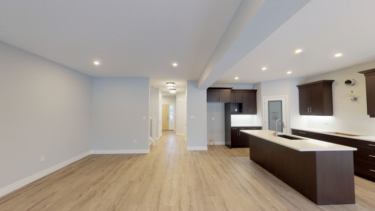 479 Huron Street, Plympton-Wyoming, Ontario, Canada