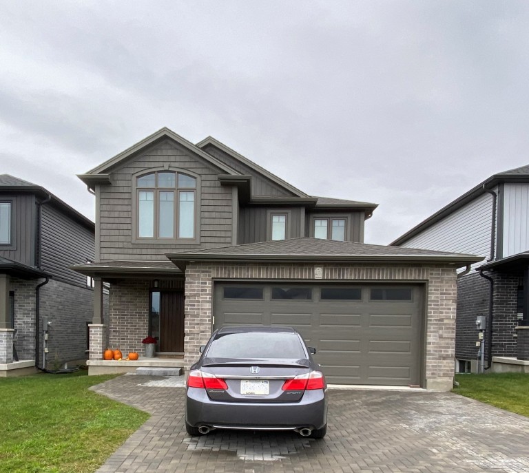 479 Huron Street, Plympton-Wyoming, Ontario, Canada