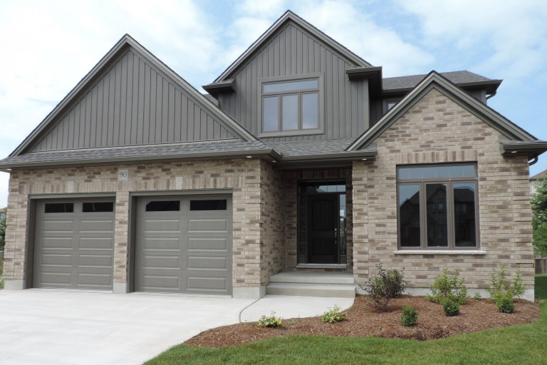 649 Ketter Way, Plympton-Wyoming, Ontario, Canada