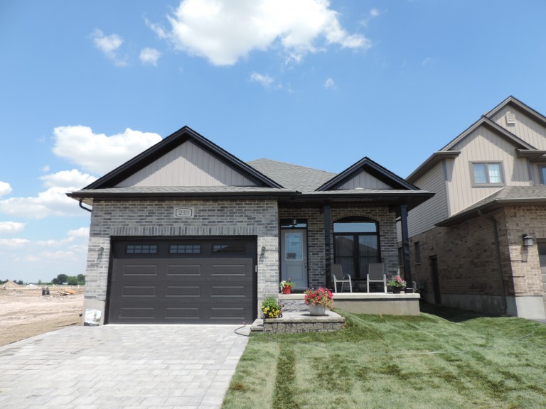 653 Ketter Way, Plympton-Wyoming, Ontario, Canada