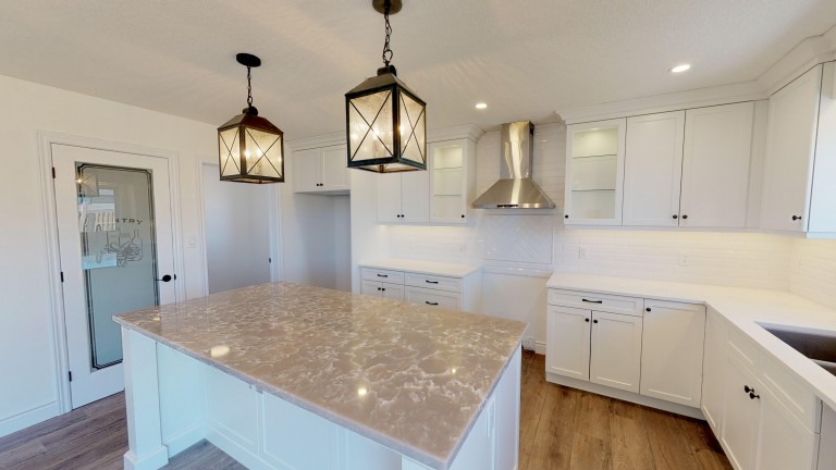 668 Ketter Way, Plympton-Wyoming, Ontario, Canada