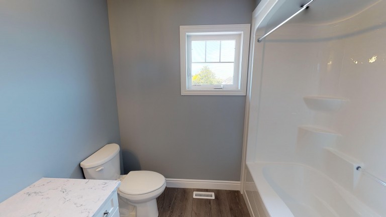 668 Ketter Way, Plympton-Wyoming, Ontario, Canada