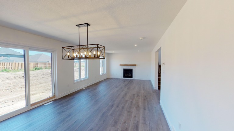 668 Ketter Way, Plympton-Wyoming, Ontario, Canada