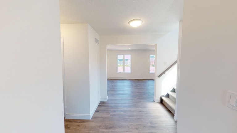 668 Ketter Way, Plympton-Wyoming, Ontario, Canada