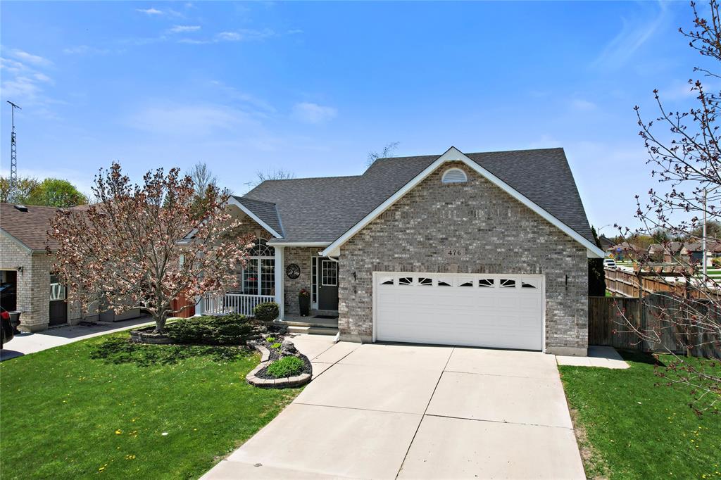 476 SYCAMORE Crescent, Plympton-Wyoming, Ontario, Canada photo 27