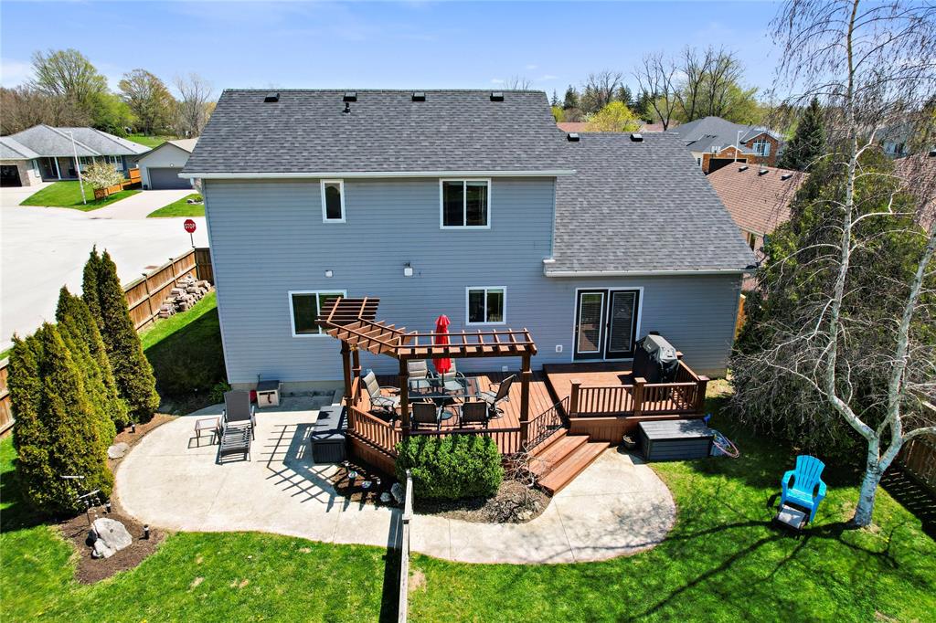 476 SYCAMORE Crescent, Plympton-Wyoming, Ontario, Canada photo 31