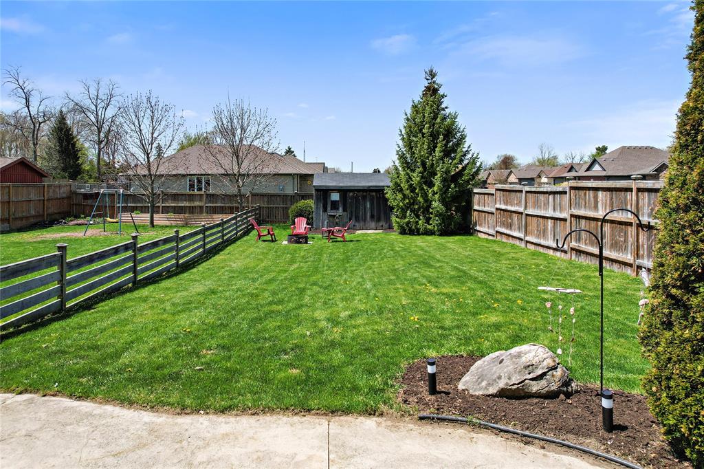 476 SYCAMORE Crescent, Plympton-Wyoming, Ontario, Canada photo 33