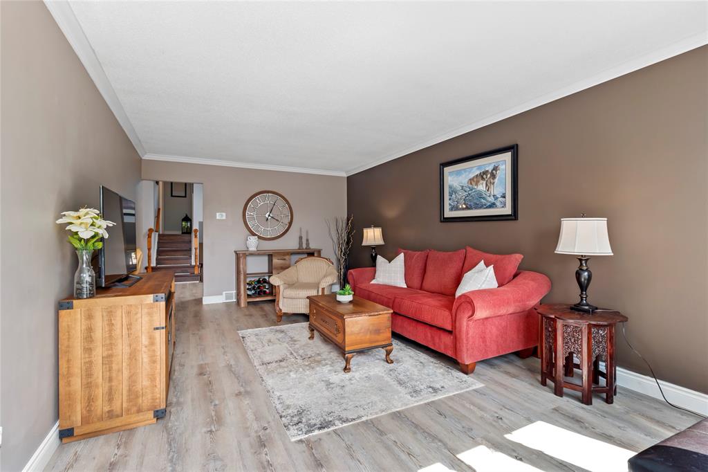 506 CHANTEL Court, Sarnia, Ontario, Canada photo 4