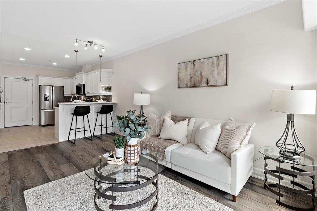 1550 VENETIAN Boulevard Unit# 102, Point Edward, Ontario, Canada