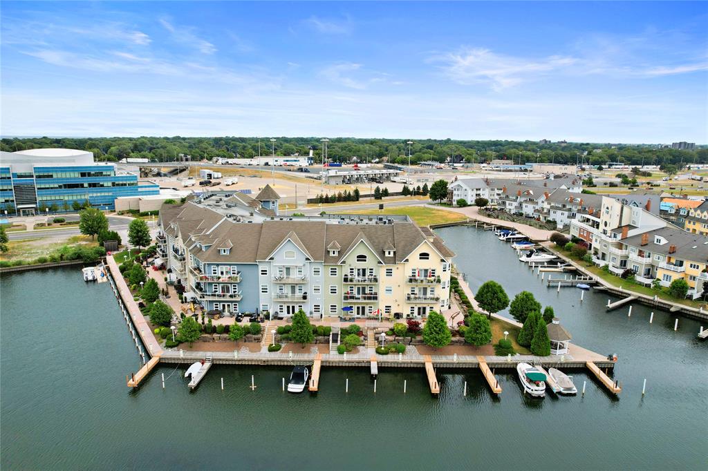 1550 VENETIAN Boulevard Unit# 102, Point Edward, Ontario, Canada