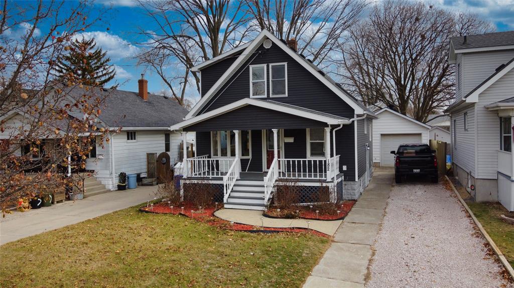 182 COLLINGWOOD Street, Sarnia, Ontario, Canada