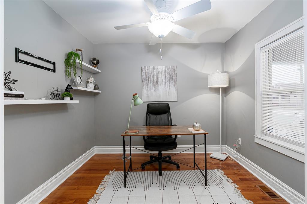 182 COLLINGWOOD Street, Sarnia, Ontario, Canada photo 4