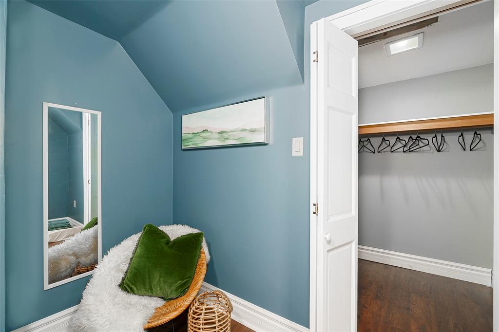 182 COLLINGWOOD Street, Sarnia, Ontario, Canada