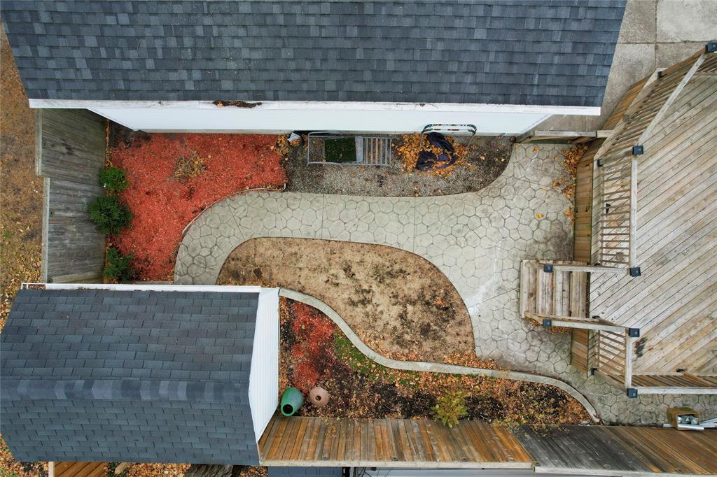 182 COLLINGWOOD Street, Sarnia, Ontario, Canada