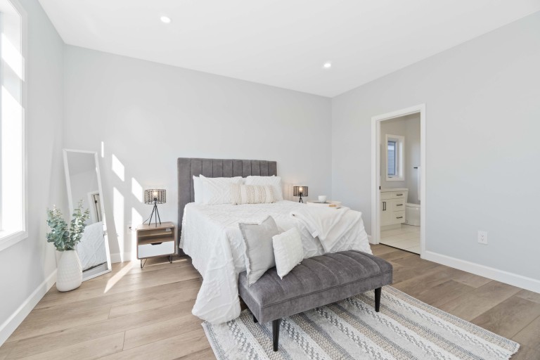 223 Essex Street, Sarnia, Ontario, Canada
