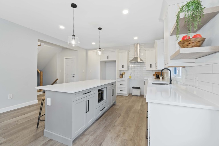 223 Essex Street, Sarnia, Ontario, Canada