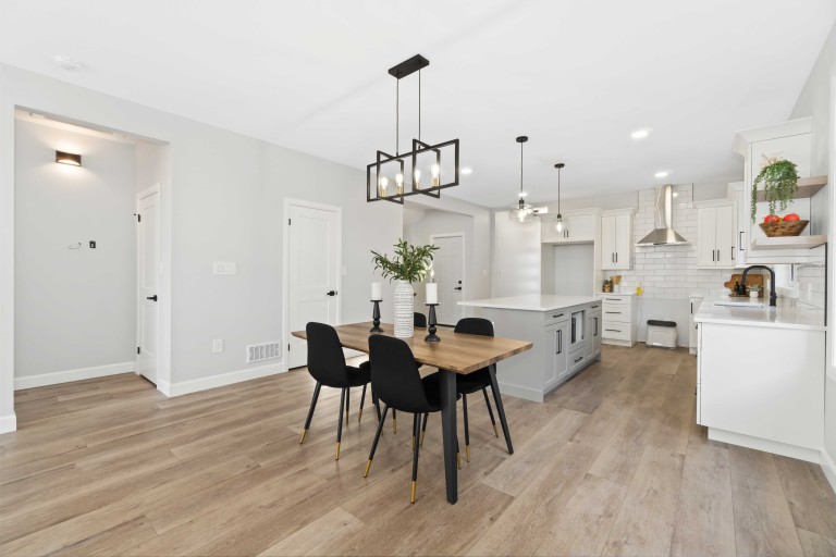 223 Essex Street, Sarnia, Ontario, Canada
