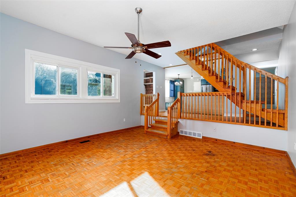 183 MITTON Street South, Sarnia, Ontario, Canada
