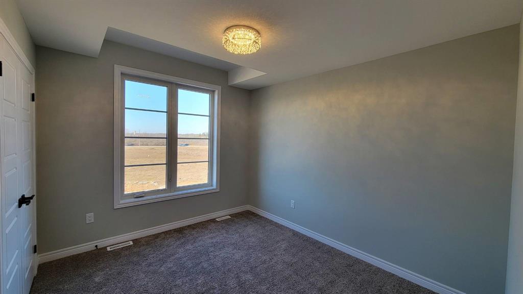 104 DOAN Drive, Middlesex Centre, Ontario, Canada