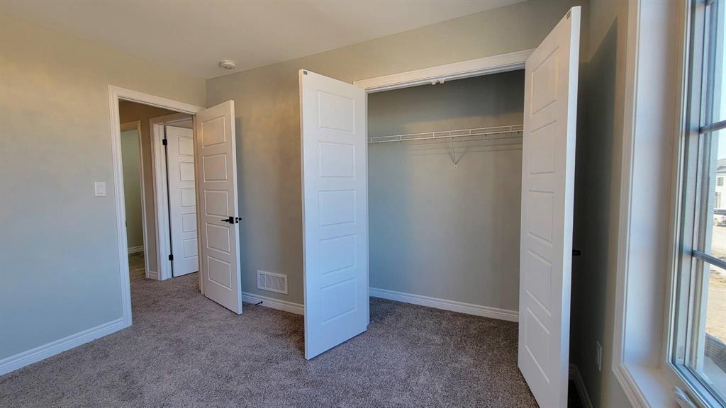 104 DOAN Drive, Middlesex Centre, Ontario, Canada