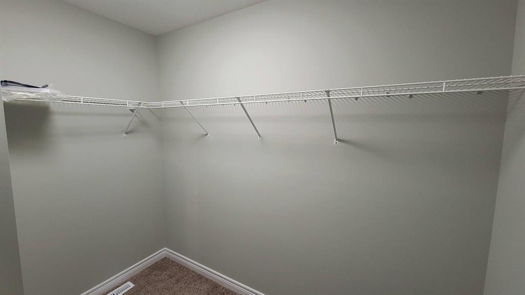 104 DOAN Drive, Middlesex Centre, Ontario, Canada