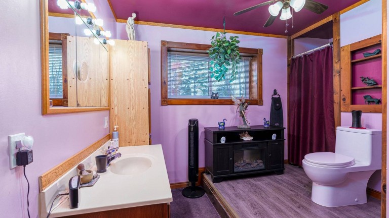 5013 Brigden Road, Sarnia, Ontario, Canada
