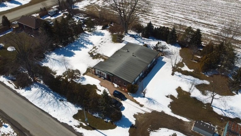 5013 Brigden Road, Sarnia, Ontario, Canada