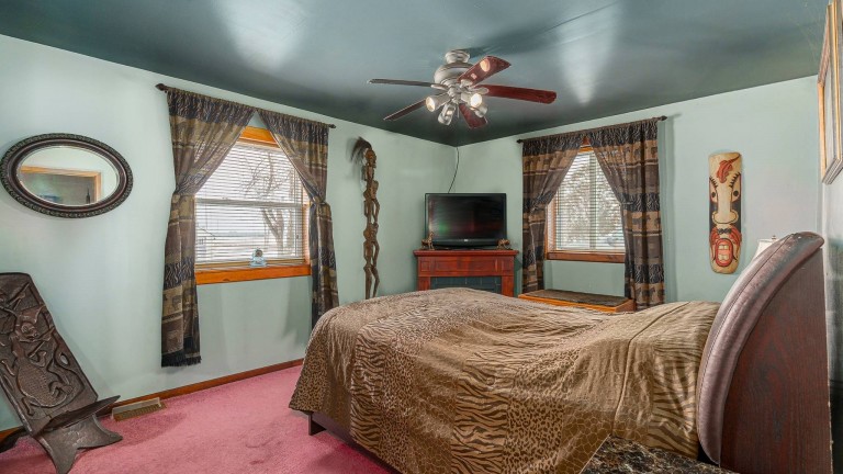 5013 Brigden Road, Sarnia, Ontario, Canada