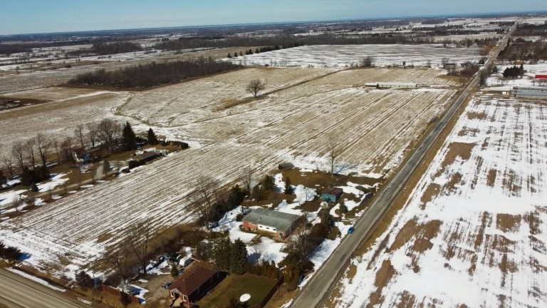 5013 Brigden Road, Sarnia, Ontario, Canada