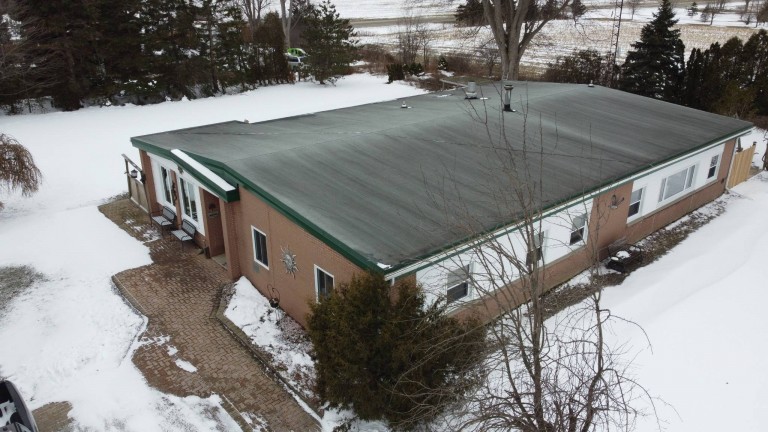 5013 Brigden Road, Sarnia, Ontario, Canada