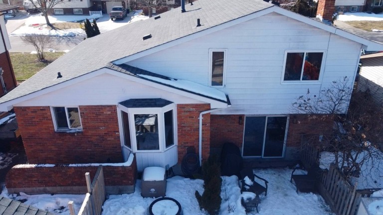 1042 Brimwood Crescent, Sarnia, Ontario, Canada