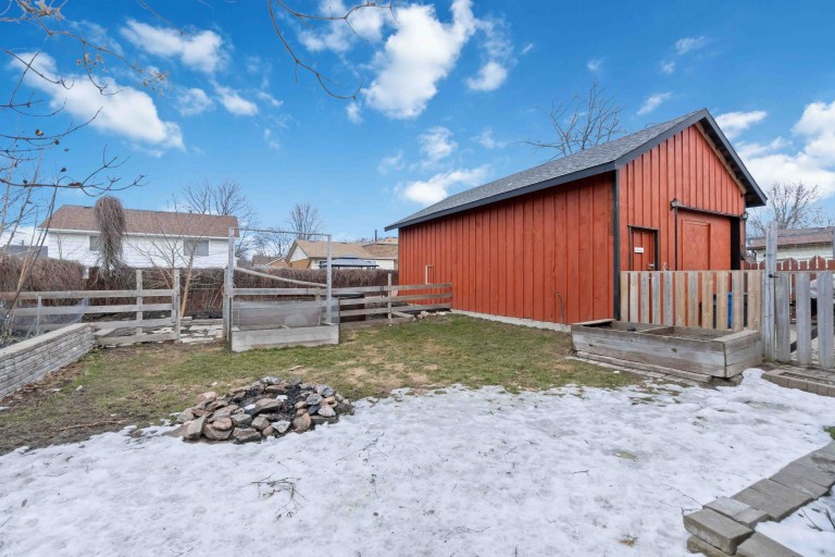 1042 Brimwood Crescent, Sarnia, Ontario, Canada