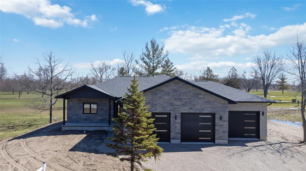 9186 INDIAN HILLS Trail, Lambton Shores, Ontario, Canada