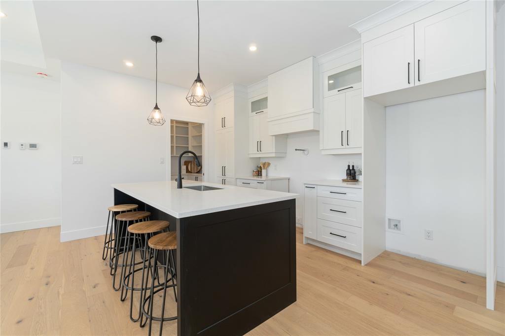 9186 INDIAN HILLS Trail, Lambton Shores, Ontario, Canada