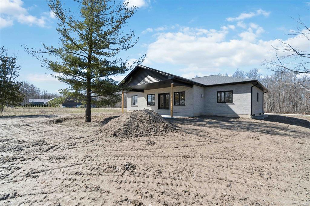 9186 INDIAN HILLS Trail, Lambton Shores, Ontario, Canada
