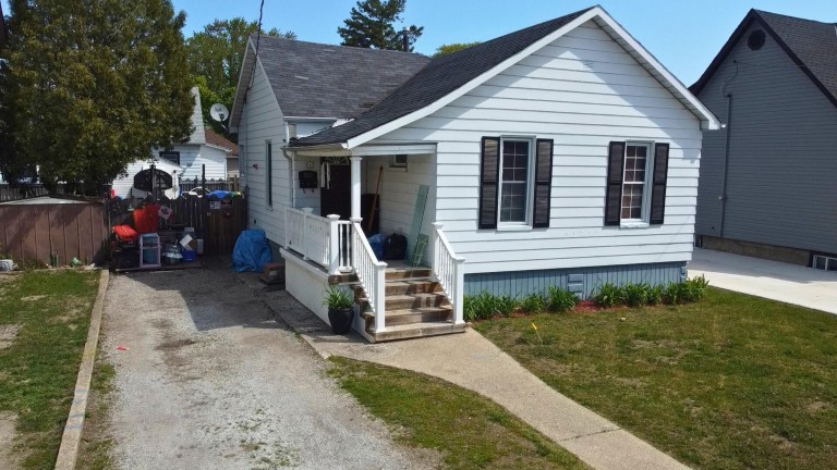 360 Nelson Street, Sarnia, Ontario, Canada
