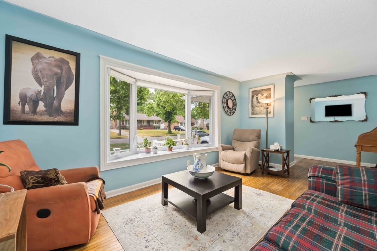 1272 Coral Way, Sarnia, Ontario, Canada