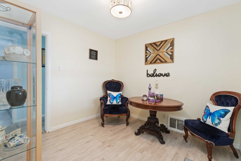1272 Coral Way, Sarnia, Ontario, Canada