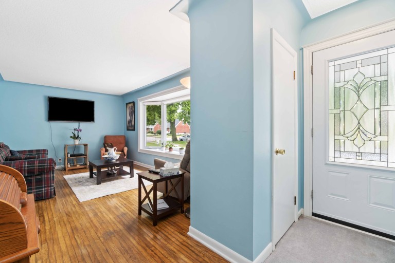 1272 Coral Way, Sarnia, Ontario, Canada