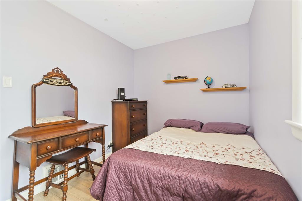 1272 CORAL Way, Sarnia, Ontario, Canada
