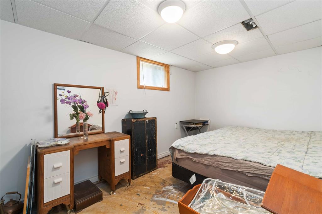 1272 CORAL Way, Sarnia, Ontario, Canada