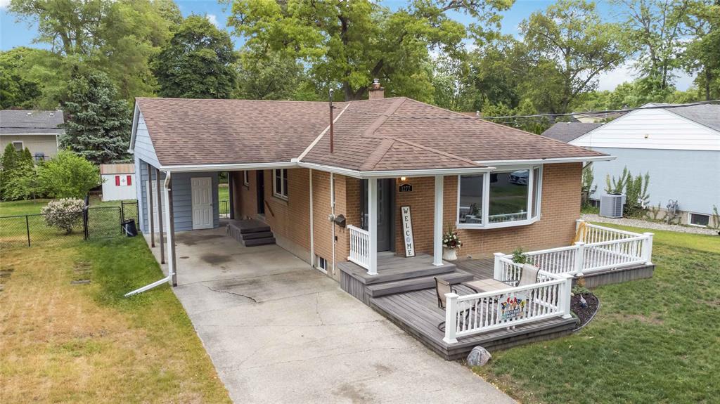 1272 CORAL Way, Sarnia, Ontario, Canada