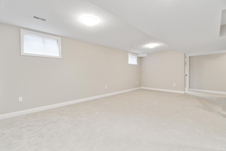 117 Kamal Drive, Sarnia, Ontario, Canada