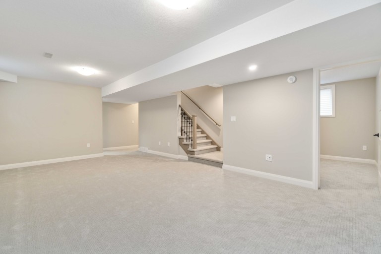 117 Kamal Drive, Sarnia, Ontario, Canada