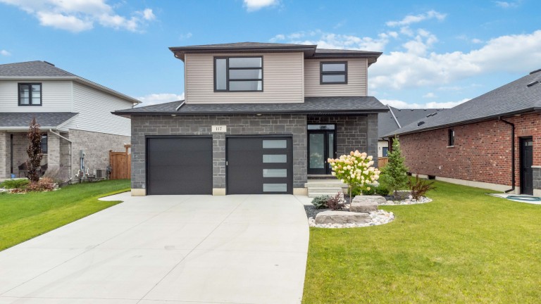 117 Kamal Drive, Sarnia, Ontario, Canada