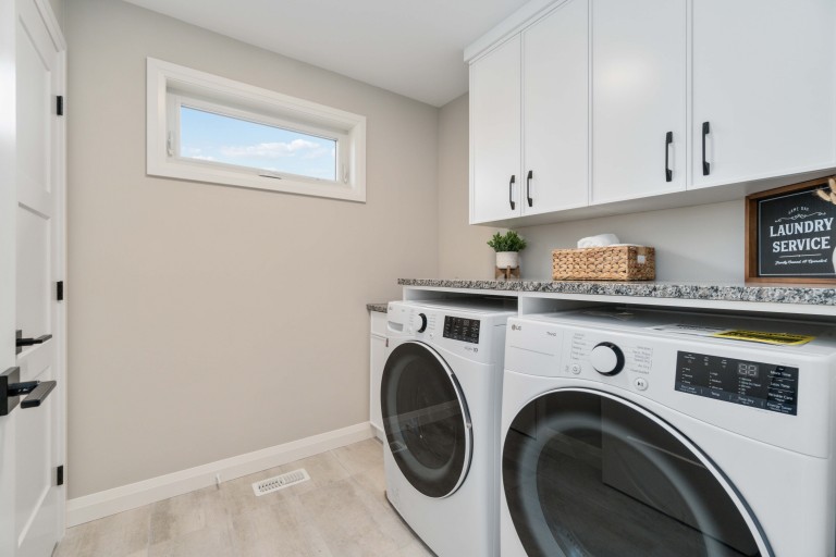 117 Kamal Drive, Sarnia, Ontario, Canada