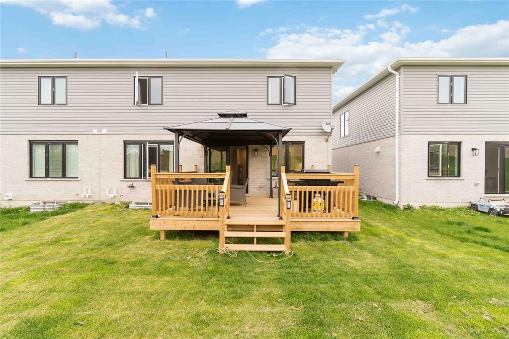 474 MAIN Street, Plympton-Wyoming, Ontario, Canada