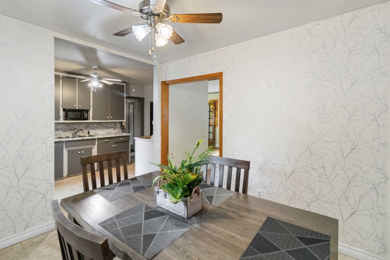 1024 Hamilton Road, London, Ontario, Canada